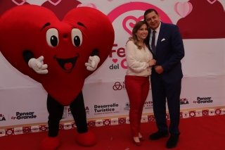 Trabajemos con amor y respeto por las familias de Puebla: Alejandro Armenta