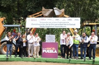 En Yaon&aacute;huac, Armenta cumple sue&ntilde;o de la educaci&oacute;n p&uacute;blica en salud para j&oacute;venes ind&iacute;genas