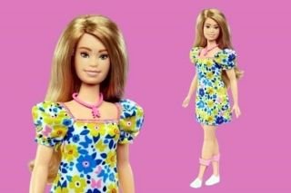 Mattel present&oacute; su primera Barbie con s&iacute;ndrome de Down