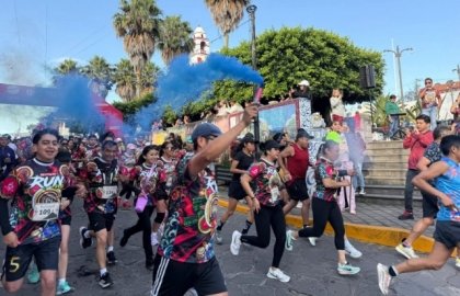 M&aacute;s de 180 corredores participan en el Run Fest 6K de la Feria Xiutetelco 2026