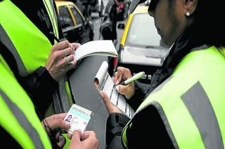 Ahora tambi&eacute;n los domingos son d&iacute;as h&aacute;biles para pagar infracciones viales