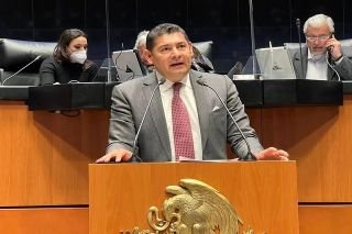 COFECE debe agilizar freno a comisiones bancarias abusivas: Armenta