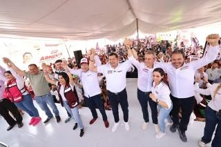 Arropa Mario Delgado a Armenta y a Chedraui en Puebla&nbsp;