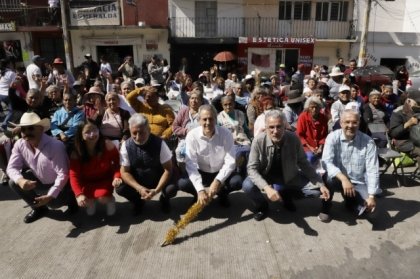 Pepe Chedraui celebra las posadas navide&ntilde;as del SMDIF en Chautla y Totimehuacan