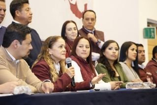 Ratifican en unidad a Olga Luc&iacute;a Romero Garci-Crespo como dirigente del Comit&eacute; Ejecutivo Estatal de Morena