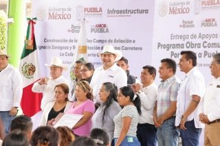 Con obra comunitaria gobierno de Puebla combate rezagos en educaci&oacute;n, seguridad e infraestructura