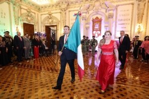 Con patriotismo, Puebla vibra con primer grito de Independencia del gobernador Alejandro Armenta