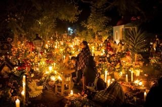 D&iacute;a de muertos; la celebraci&oacute;n mexicana ancestral &nbsp;