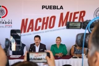 Beatriz P&eacute;rez, debe renunciar al PRI