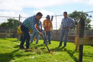 M&aacute;s infraestructura educativa para Xiutetelco: inicia construcci&oacute;n de nueva aula en escuela primaria