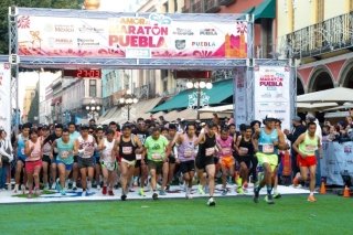 Fiesta deportiva re&uacute;ne a 20 mil personas en el Marat&oacute;n de Puebla 2025
