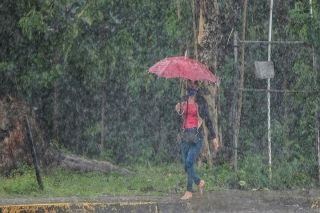 No guardes el paraguas: Seguir&aacute; lloviendo en estos estados
