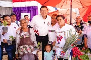 El Amor a Puebla nos une con Tehuac&aacute;n: Armenta