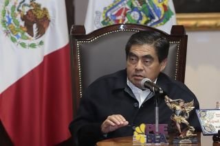 Gobierno de Puebla firma convenio con banco de Desarrollo de Alemania para modernizaci&oacute;n de transporte p&uacute;blico