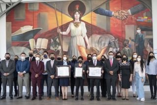 Celebra Rectora Lilia Cedillo entrega de certificaciones ISO 9001-2015 a la Facultad de Administraci&oacute;n