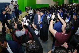El futuro de Puebla est&aacute; en las juventudes con conciencia cr&iacute;tica: Armenta&nbsp;