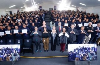 Gobierno de Puebla prepara polic&iacute;as confiables en beneficio de familia