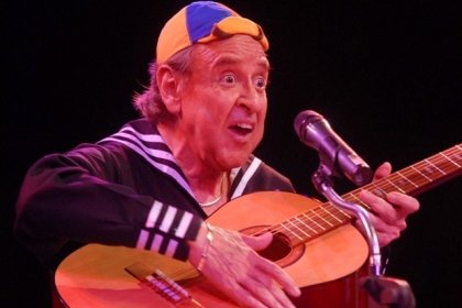 Reaparece Kiko en Per&uacute;: Carlos Villagr&aacute;n contin&uacute;a en el escenario a los 81 a&ntilde;os