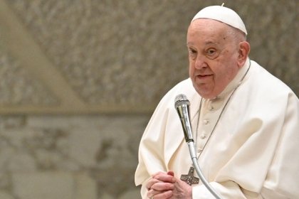 Salud del Papa Francisco se mantiene estable; esta noche reanudar&aacute; ventilaci&oacute;n mec&aacute;nica