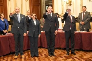 Rinden protesta en Sesi&oacute;n Extraordinaria de Cabildo titulares de las secretar&iacute;as del Ayuntamiento, Tesorer&iacute;a, Contralor&iacute;a y Seguridad Ciudadana