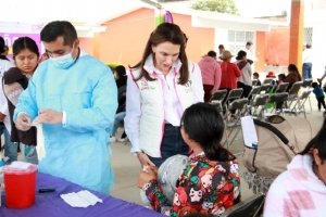 MariElise Budib da seguimiento al programa &ldquo;Peque&ntilde;os Imparables&rdquo; en San Miguel Espejo