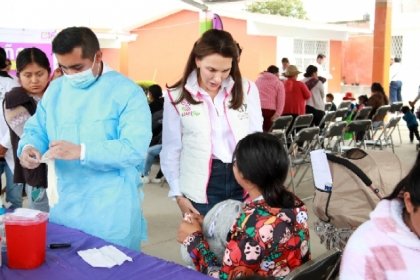 MariElise Budib da seguimiento al programa &ldquo;Peque&ntilde;os Imparables&rdquo; en San Miguel Espejo