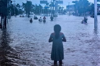 Hurac&aacute;n John dispara precios en Acapulco; huevo est&aacute; al triple