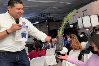 Requerimos multiplicadores de opini&oacute;n para frenar los h&aacute;bitos que atentan vs la salud: Armenta