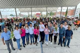 Armenta cumple compromisos en Agua Santa