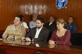 Vinculaci&oacute;n con instituciones tecnol&oacute;gicas, clave para el futuro de Puebla: Armenta Arellano