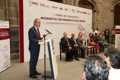 Formaliza Pepe Chedraui colaboraci&oacute;n interinstitucional a favor de las poblanas