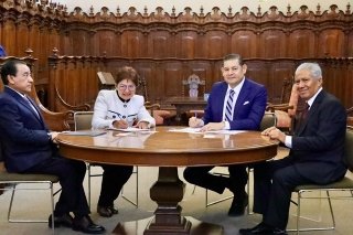 Armenta refrenda respeto a autonom&iacute;a universitaria al signar convenio con la BUAP